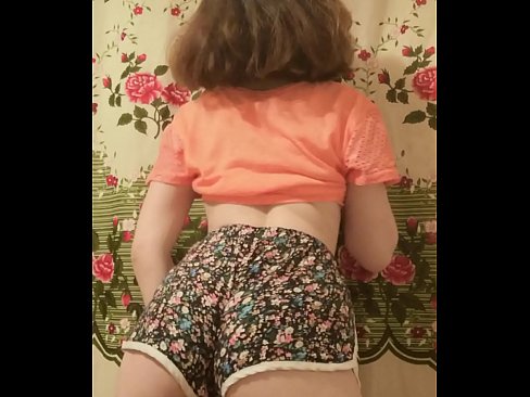 ❤️ Sexy young babe stripping off her shorts on camera Sex video at us pl.loanworld.top