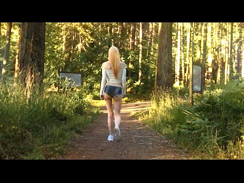 ❤️ Piękna kobieta porusza się powoli, nie naga wideo Sex video at us pl.loanworld.top